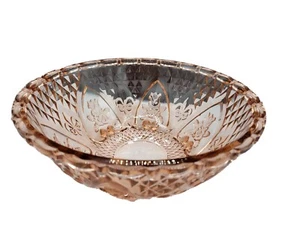 Beautiful Rose Pink Diamond Cut Glass Fruit Bowl. Pedestal feet - Picture 1 of 8