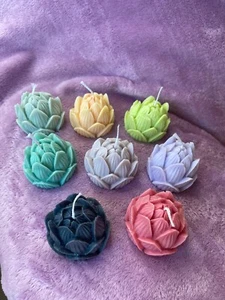 Lotus Flower Soy Wax Scented Candle - Picture 1 of 3