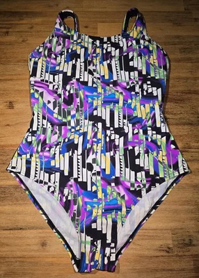 Jugendlicher ARENA Badeanzug mit Shapeeffekt, Gr. 46, Schwarz-bunt, NEU+ETIKETT - Bild 1 von 4