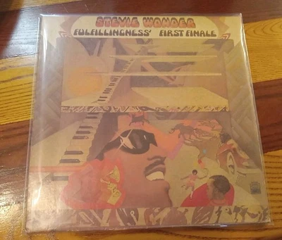 Stevie Wonder – Fulfillingness' First Finale - 1974 - Tamla T6-332S1 LP  - Image 1 of 4