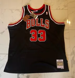 Scottie Pippen Bulls Alternate 1997-98 Mitchell & Ness HWC Swingman Jersey 2XLB - Picture 1 of 5
