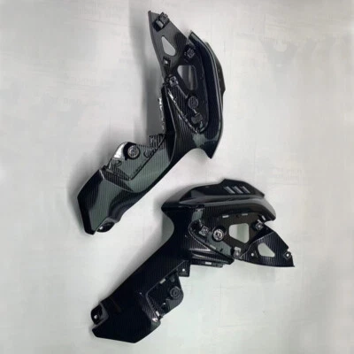 Carenado del panel de cubierta lateral del tanque de combustible de fibra de carbono para Yamaha FZ-10 MT-10 2016-2021 Foto 1 de 4