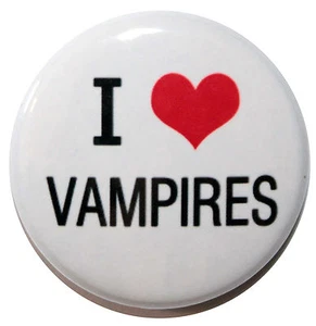 1" (25mm) ' I LOVE VAMPIRES ' Button Badge PIn - High Quality - Picture 1 of 2