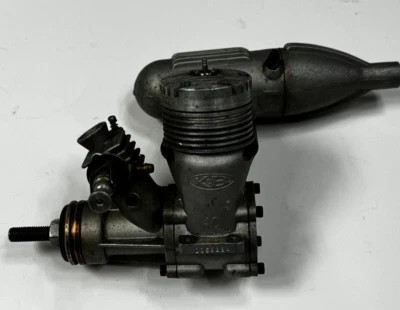 K and B K&B .40 40 Two 2 Stroke Nitro RC Remote Control Airplane Engine - Image 1 of 2