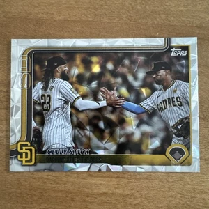2025 Topps Series 2 - Celly Stick #389 - Diamante Foil Fernando Tatis Jr. - Picture 1 of 5