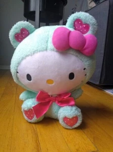 Neu mit Etikett Hello Kitty blau/aqua/türkis Bär Anzug Kostüm Sanrio Plüsch 12 Zoll Runde 1 - Bild 1 von 5