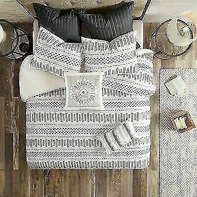 INK+IVY Rhea Cotton Jacquard Duvet Cover Mini Set - Ivory/Charcoal (3 Piece)