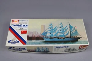 ZF961 Imai 1/350 maquette bateau B-316 Tovaristsch Ex Gorch Fock I USSR 3 masted - Picture 1 of 10