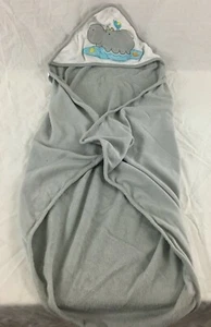 Just Bath Just Born Nilpferd grau Kleinkind Kinder Badetuch 28" x 22" - Bild 1 von 4