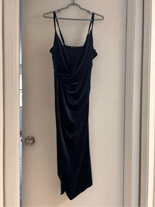 Blaues Samtkleid Gr. XL - Bild 1 von 3