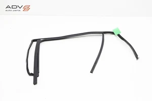 2018-25 VOLKSWAGEN ATLAS REAR RIGHT SIDE DOOR WINDOW GLASS RUN CHANNEL SEAL OEM - Picture 1 of 7