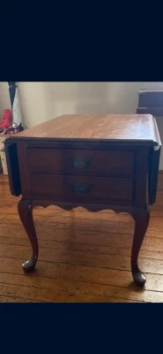 PENNSYLVANIA HOUSE Cherrywood Queen Anne Drop Leaf 2 Drawers  End Table - Image 1 of 4