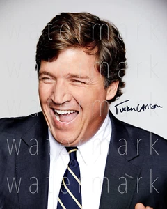Tucker Carlson Fox signiert 8X10 Zoll Druck Foto Bild Autogramm RP - Bild 1 von 1