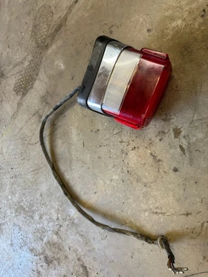 1998-2004 KAWASAKI VULCAN 1500 REAR TAIL BRAKE LIGHT ASSEMBLY - Image 1 of 4