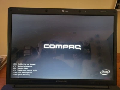 Notebook Laptop COMPAQ PRESARIO C735EL INTEL Celeron 1.86GHz DDR 3GB HDD 500GB - Immagine 1 di 4