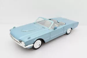 Modellini Auto americane Scala 1:43 Ford Thunderbird diecast modellismo statico - Foto 1 di 3