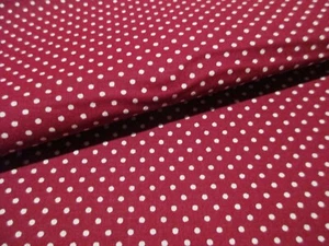 Pin Dot burgunderfarbene und weiße Quilter Vitrine Baumwolle Stoff BTY - Bild 1 von 4
