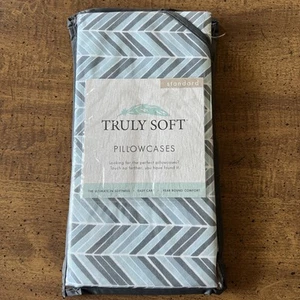Truly Soft Pillow Cases Standard Set of 2, Chevron Shades Of Blue - Picture 1 of 4