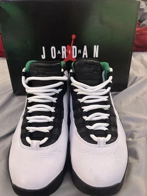 Talla 9 - Air Jordan 10 Retro 2019 Seattle Foto 1 de 4