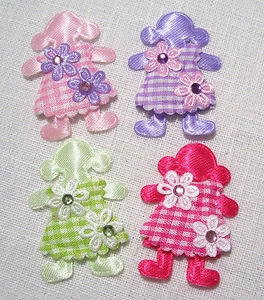 LOT 4 APPLIQUES EMBELLISSEMENT FILLETTE ROBE VICHY + FLEURS STRASS SCRAPBOOKING - Bild 1 von 6