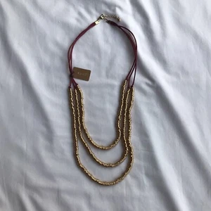 Collar largo en capas Gen3 cordón y lazos de metal en capas borgoña oro rosa pesado - Imagen 1 de 6