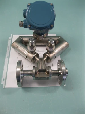 1/2" 150# Micro Motion CMF025 H Sensor 800 Enhanced Core Processor CALIBRATED H9 - Image 1 of 4