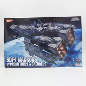 1/4000 SDF-1 Macross Fortress Prometheus Daedalus Plastic Model kit 65830 - Picture 1 of 4
