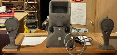 Proiettore Moviscop Zeiss Ikon - Pellicole 8 mm. Testato senza bobine. - Immagine 1 di 4