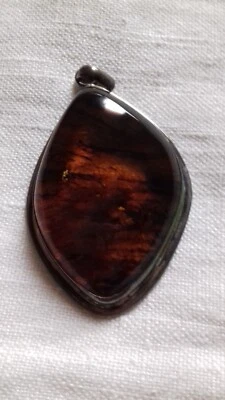 AMBRA ROSSA DEL CHIAPAS MONTATA IN ARGENTO 925 - Immagine 1 di 4