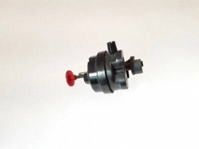 MB Mercedes-Benz E250 W124 1993 2.5D tanque de combustible llenado válvula respirador diésel Foto 1 de 4