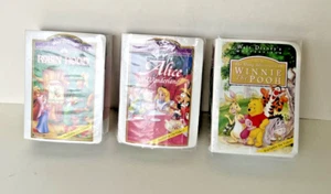 3 McDonald's Walt Disney Alice nel Paese delle Meraviglie e Robin Hood e Winnie the Pooh - Foto 1 di 10