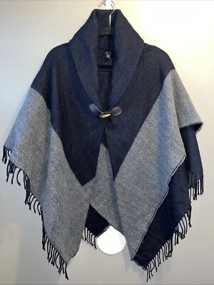 Poncho con flecos Ann Taylor cuello chal capa para mujer talla única azul/gris Foto 1 de 4