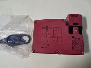 Telemecanique XCS-TE7311 XCSTE7311 - Imagen 1 de 2