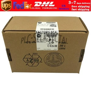 2080-LC70-24QWB Allen-Bradley Micro870 24 I/O ENet/IP Controller Nuovo US Free Tax - Foto 1 di 2