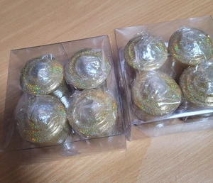 LOT SET OF 8 NEW GORGEOUS SPARKLY GOLD WAX VOTIVE CANDLES - Picture 1 of 4