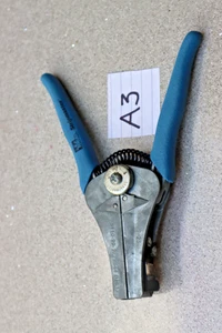 IDEAL Stripmaster AWG 10- - 20 Mil-Spec Wire Strippers (Ref A3) - Picture 1 of 3