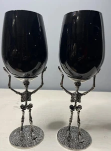 Two Skeleton Wine Glasses Goblet Gothic Halloween Silver Metal Black Glass - Picture 1 of 10