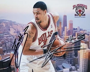 Tyson Chandler signed 8x10 photo - autographed - Chicago Bulls auto - Picture 1 of 1