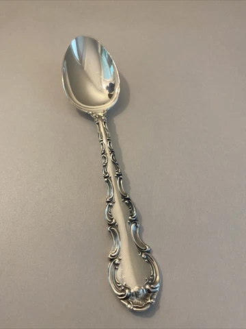Gorham Strasbourg Sterling Silver 6" Teaspoon 34 grams - No Mono - Excellent Cover