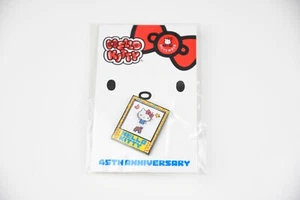 Hello Kitty 45th Anniversary July 2019 Lenticular Pin NEW Limited Edition - Picture 1 of 2