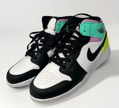 Jordan Retro 1 Médio GS Verde Brilho Tamanho 7 Juvenil 100% Autêntico - Imagem 1 de 4