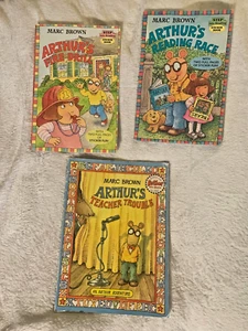 Arthur's Teacher Trouble, reading trouble, fire drill Book Lot -  Brown, Marc - Picture 1 of 2