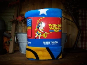 WONDER WOMAN PLUSH THROW 46 X 60 INCHES SOFT BLANKET NOVELTY BEDDING WARM NEW - Picture 1 of 1