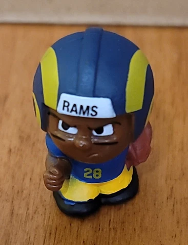 2022 NFL Teenymates Legends Series 1 St. Louis Rams RB Marshall Faulk figure Cover