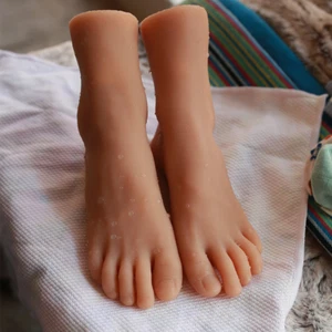 A Pair Girl Feet Model Simulation Foot Model Full Silicone Feet Props - Picture 1 of 8
