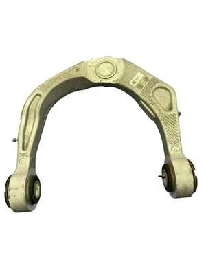 2025 GMC SIERRA EV DENALI OEM RH FRONT RIGHT UPPER CONTROL ARM 86508502 1K MILES - Image 1 of 4