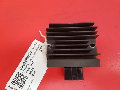 2021 KAWASAKI NINJA EX 650 REGULATOR RECTIFIER SH868AA - Image 1 of 4