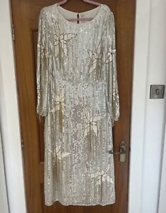Ladies River Island Silver Floral Sequin Long Sleeve Dress Size 18
