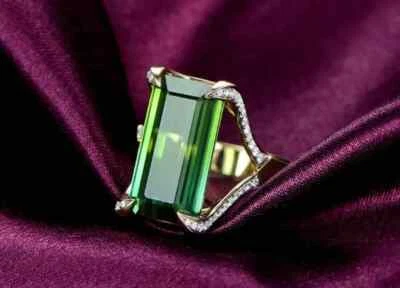 Anillo de compromiso de peridoto verde corte esmeralda genuino de 2 quilates enchapado en oro amarillo de 14 quilates Foto 1 de 4