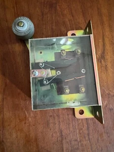 AUFZUG SCHACHT ENDSCHALTER - Bild 1 von 7